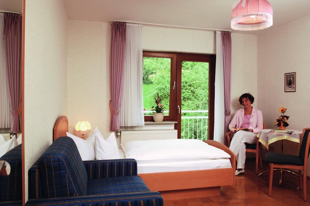 Pension Burk Hotel Bad Endbach Kamer foto